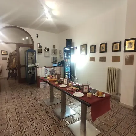 Nicolai63 Affittacamere * Bari